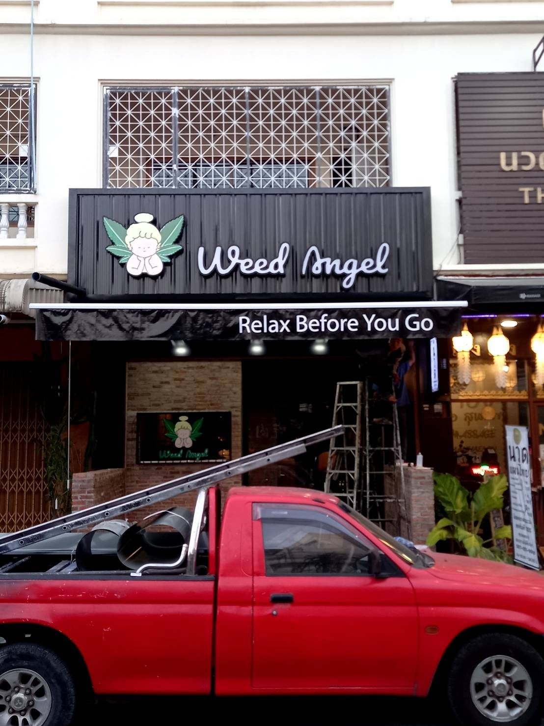 ป้ายหน้าร้าน Weed Angel